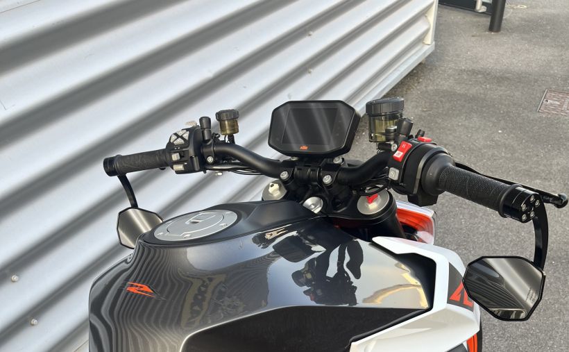 KTM 1290 SUPER DUKE R 3