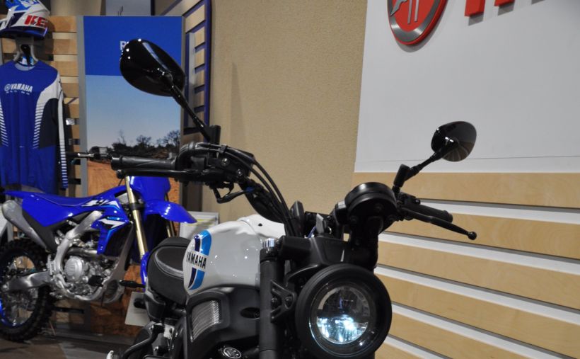 YAMAHA XSR 700 7