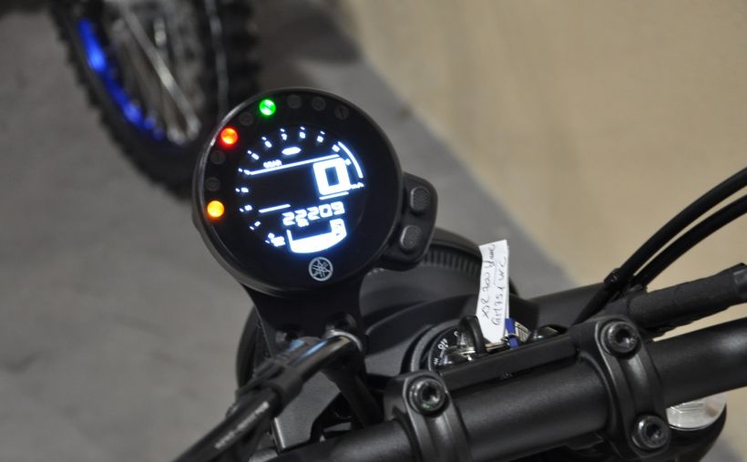 YAMAHA XSR 700 16
