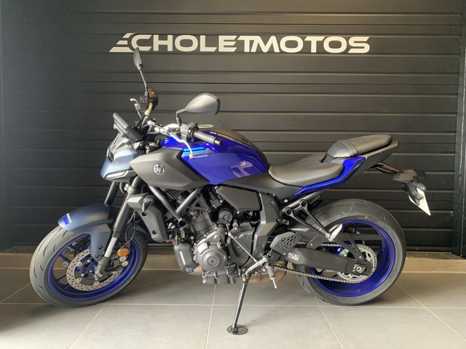 YAMAHA MT-07 20