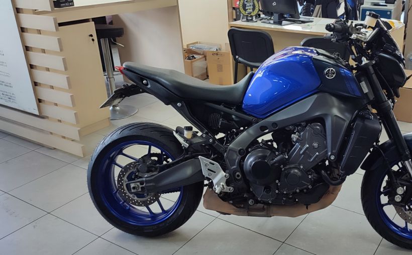 YAMAHA MT-09 0