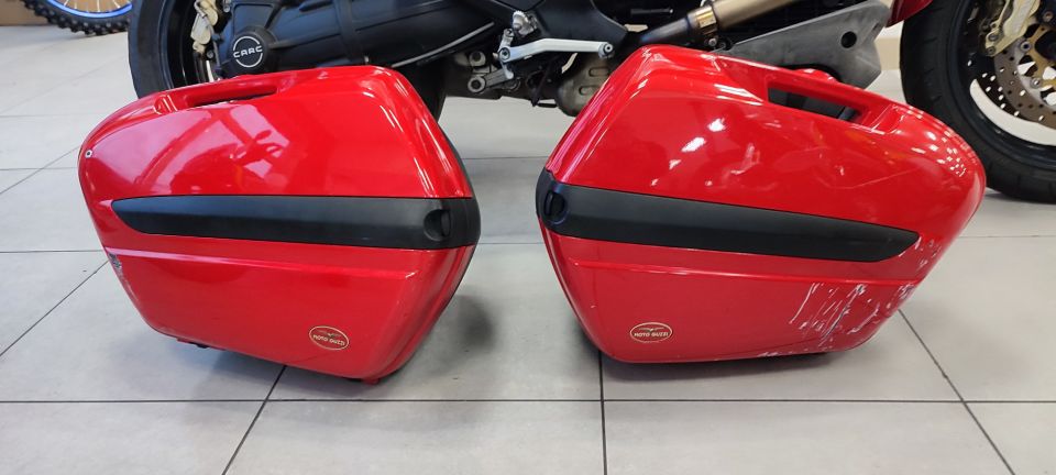 MOTO GUZZI 1200 SPORT 54