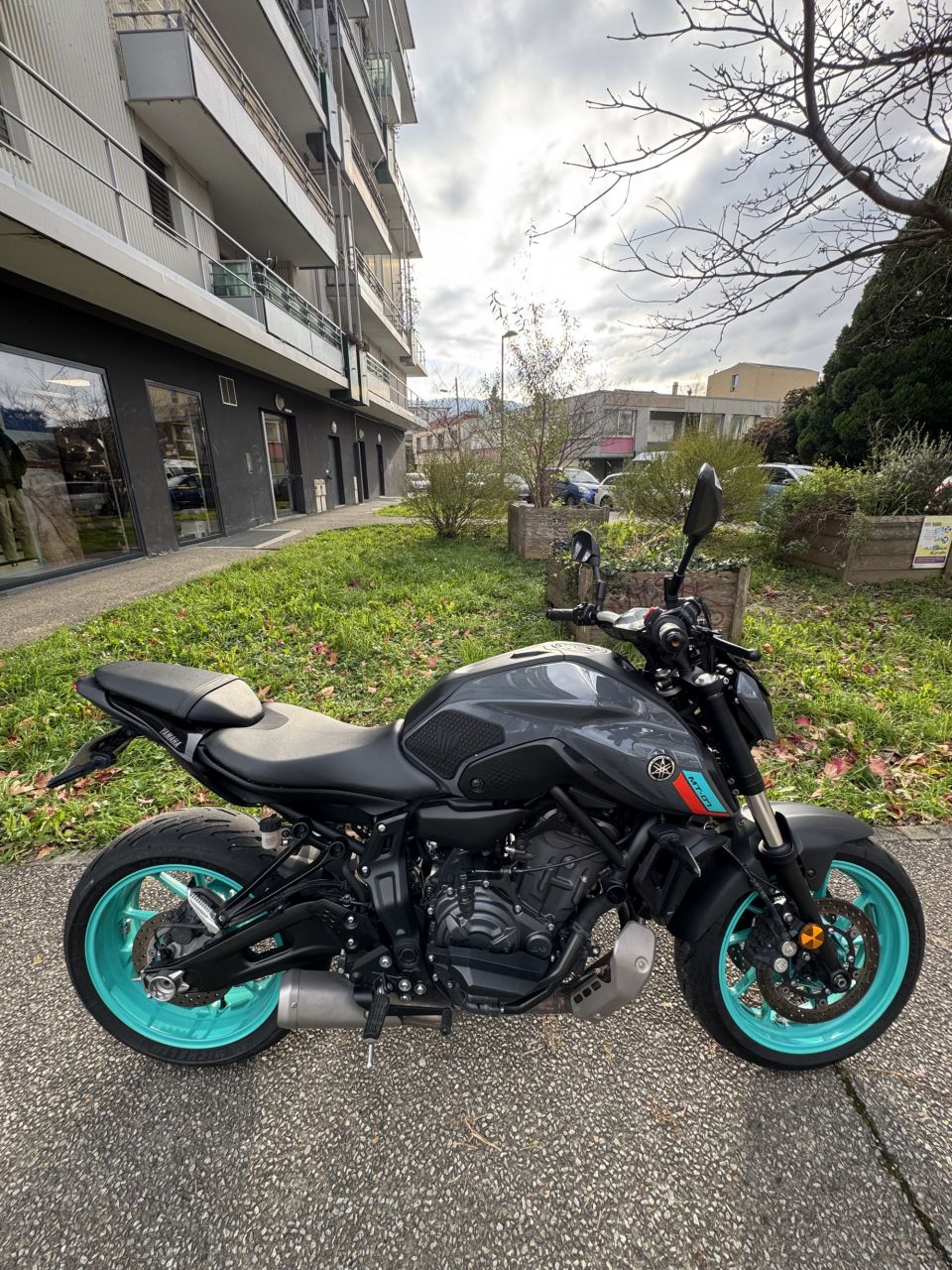 YAMAHA MT-07 (47.5CV) 1