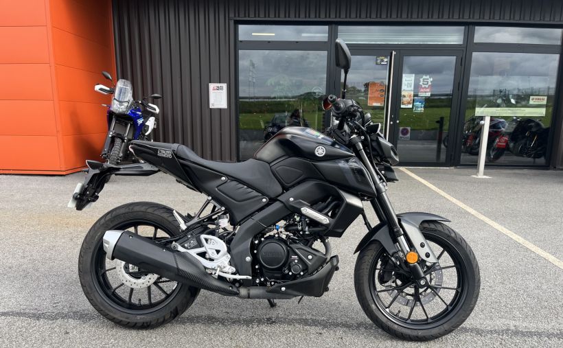 YAMAHA MT-125 5