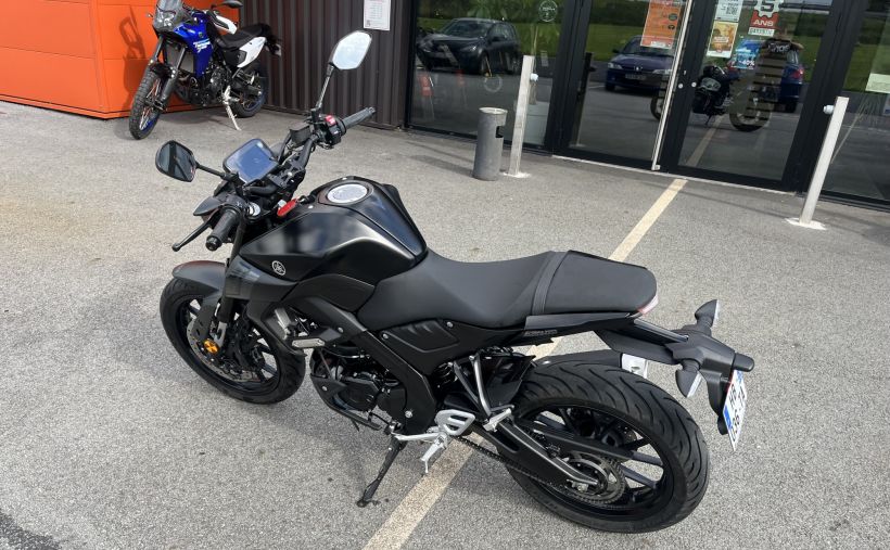 YAMAHA MT-125 20