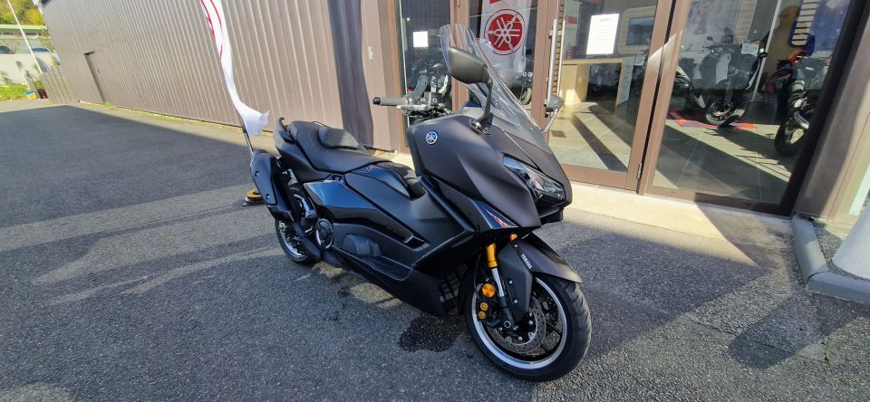YAMAHA XP T-MAX 560 TECH MAX 2