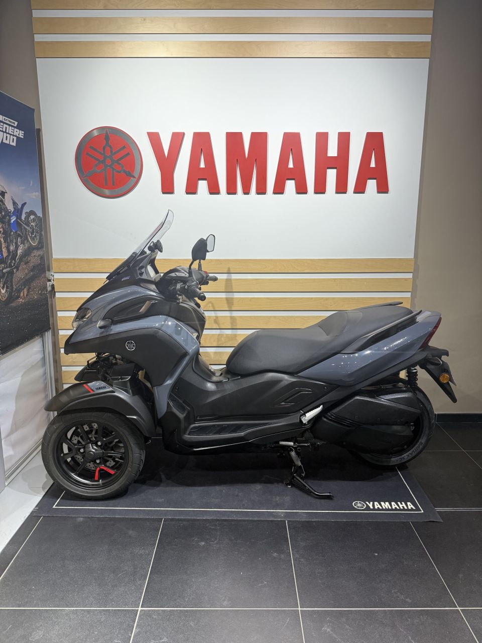 YAMAHA TRICITY 300 1