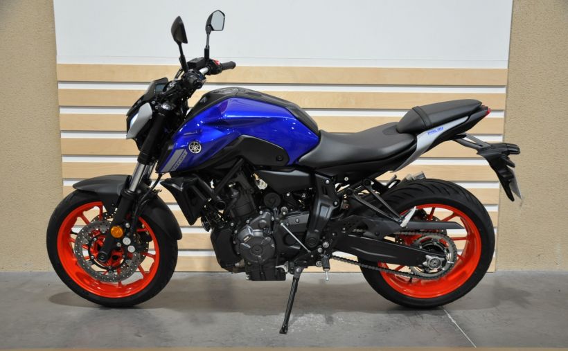 YAMAHA MT-07 (47.5CV) 6