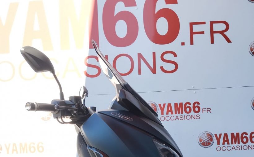 YAMAHA X-MAX 125 TECH MAX 4