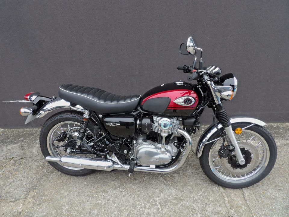 KAWASAKI W 800 2