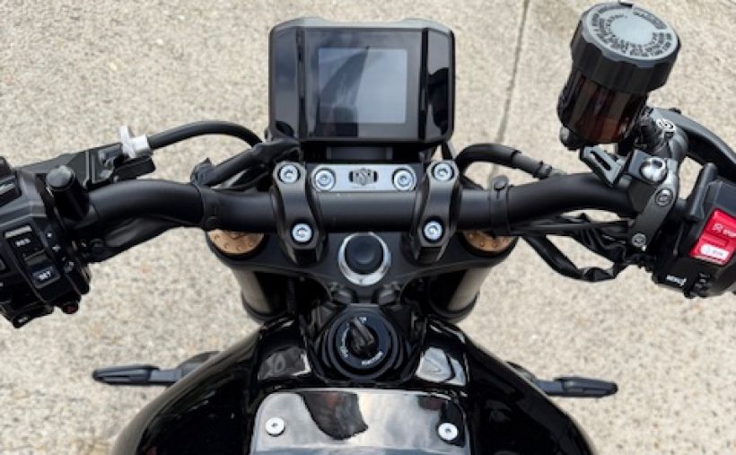 YAMAHA XSR 900 35KW 6