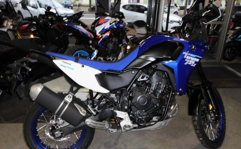 YAMAHA XTZ TENERE 700 1