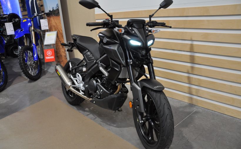 YAMAHA MT-125 6