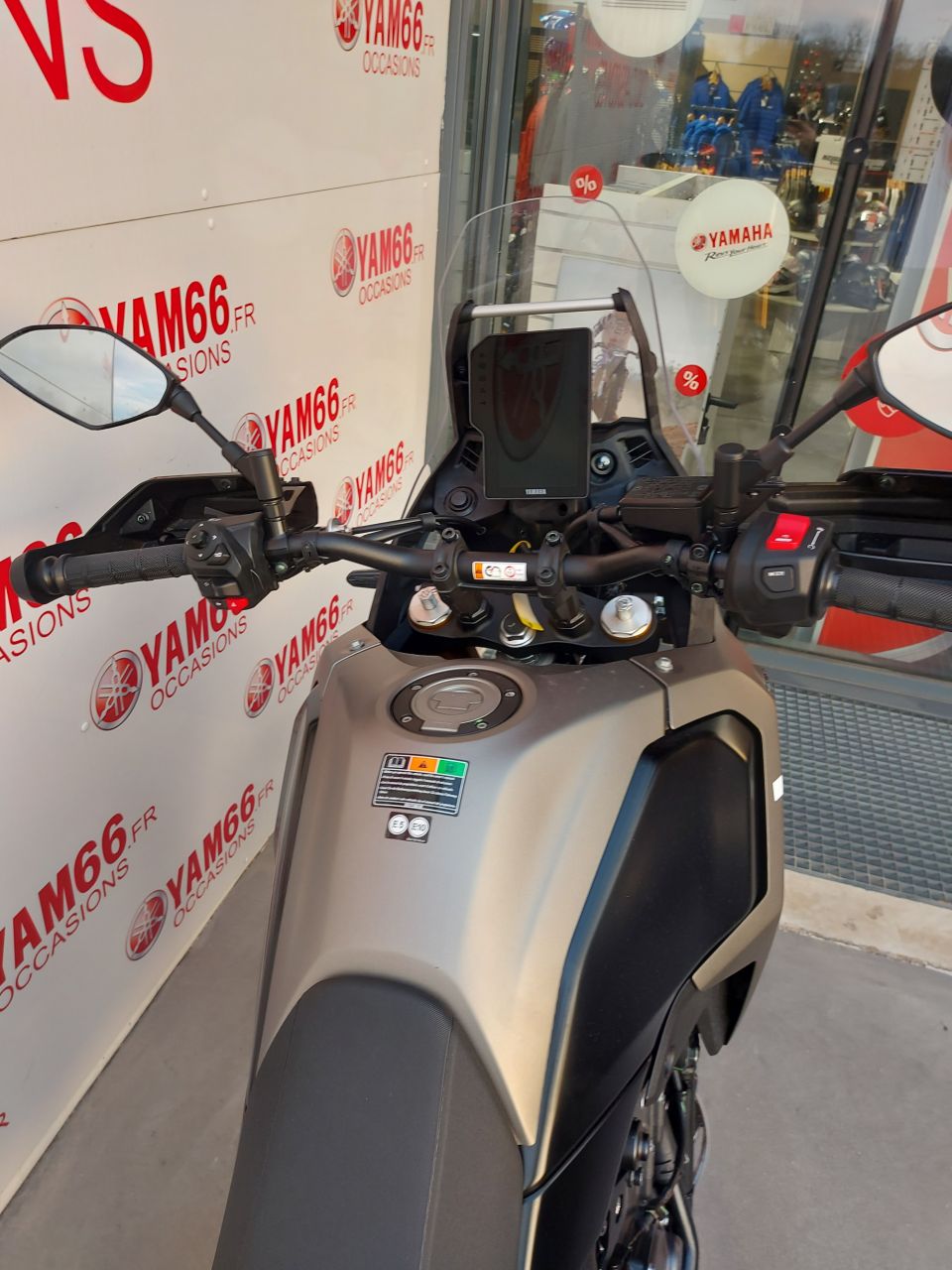 YAMAHA XTZ TENERE 700 4