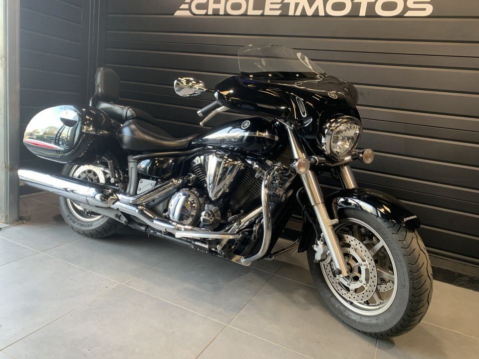 YAMAHA XVS 1300 8