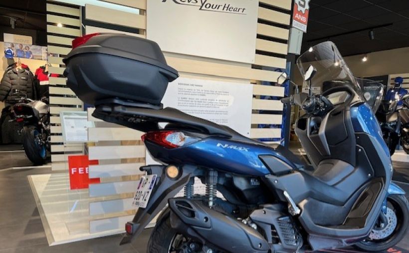 YAMAHA NMAX 125 3