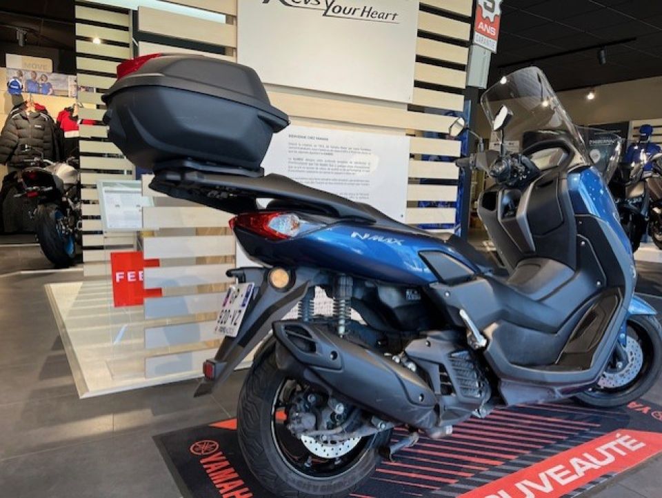 YAMAHA NMAX 125 3