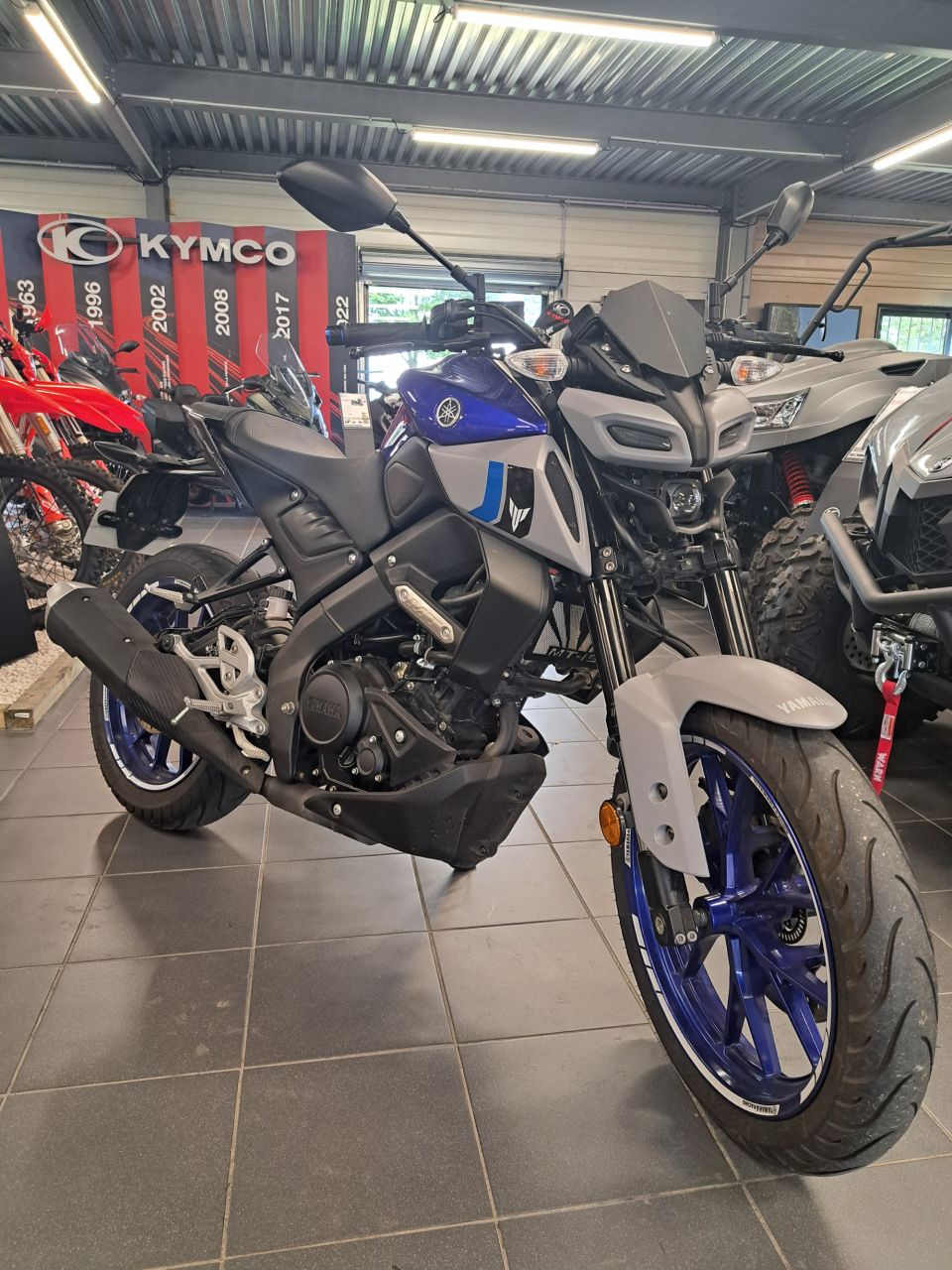 YAMAHA MT-125 ABS 0