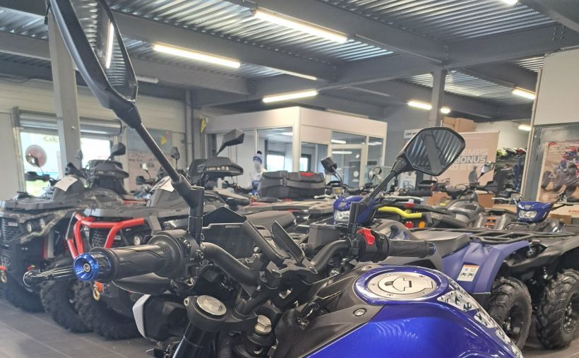 YAMAHA MT-125 ABS 3