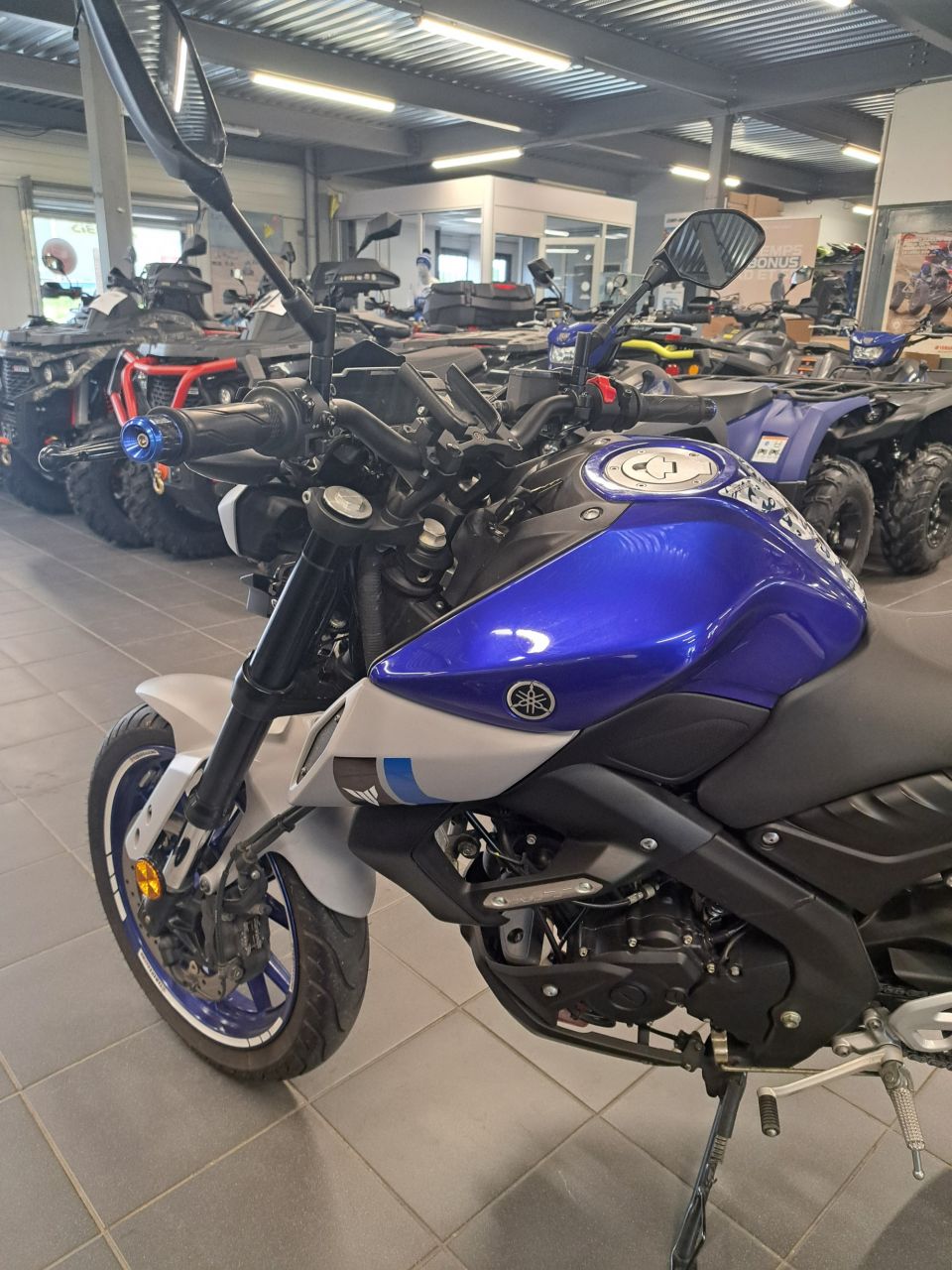 YAMAHA MT-125 ABS 15