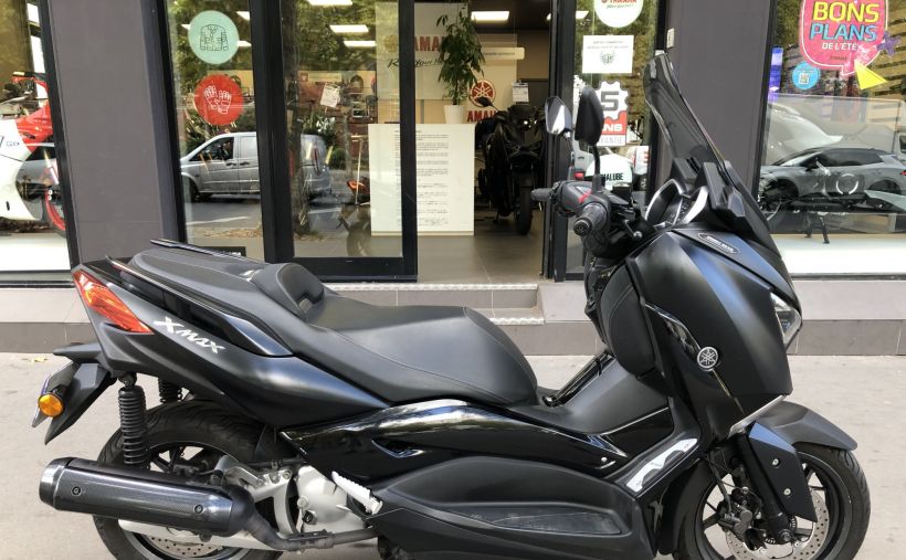 YAMAHA XMAX 125 5