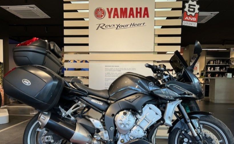 YAMAHA FZ1 FAZER 1000 0