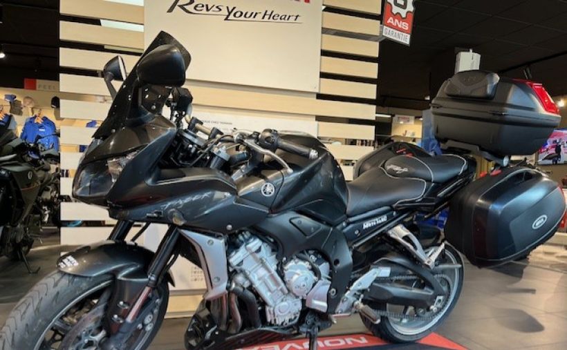 YAMAHA FZ1 FAZER 1000 6