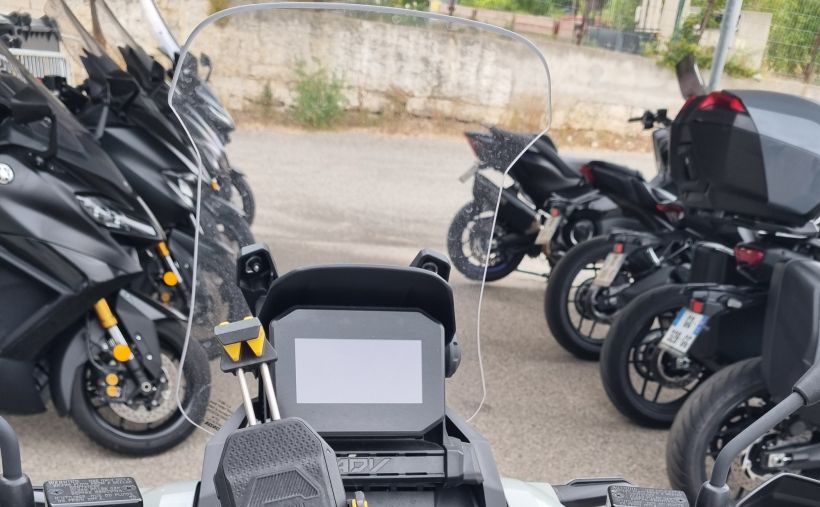 HONDA ADV 350 2
