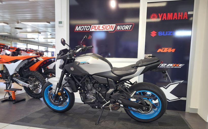 YAMAHA MT-07 (47.5CV) 2