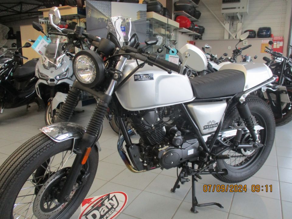 BRIXTON MOTORCYCLES BX 125 CAFE RACER 20
