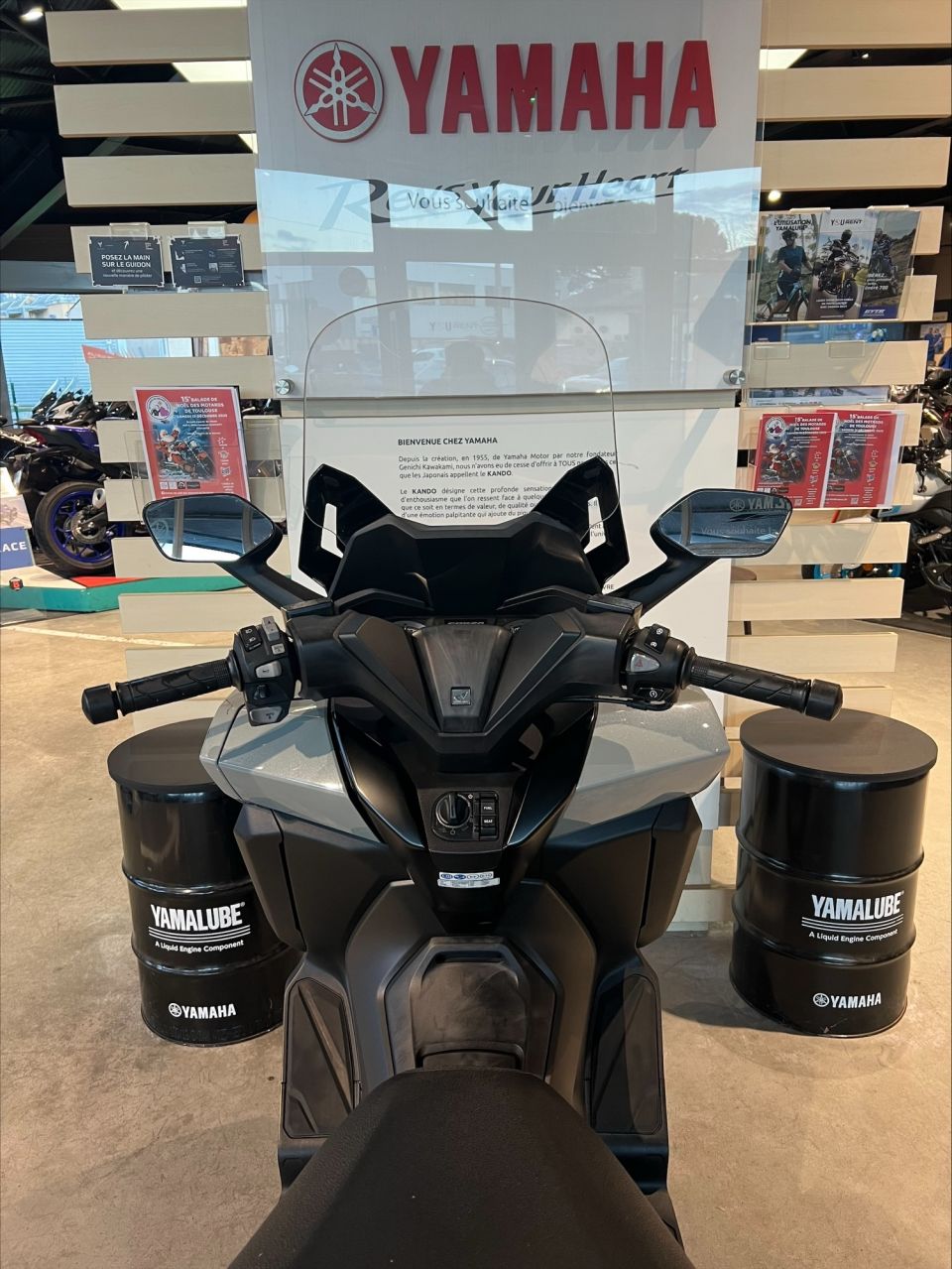 HONDA NSS FORZA 125 6