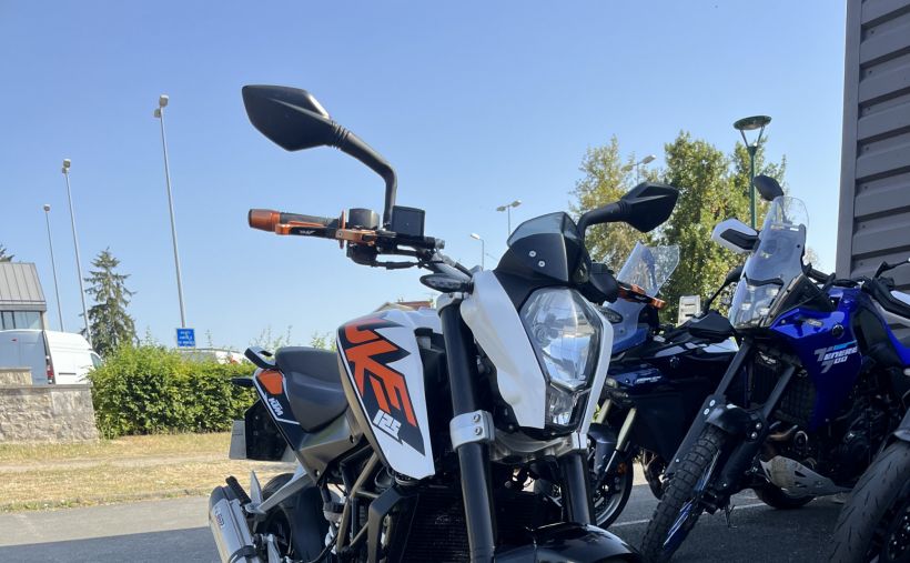 KTM 125 DUKE ABS 1