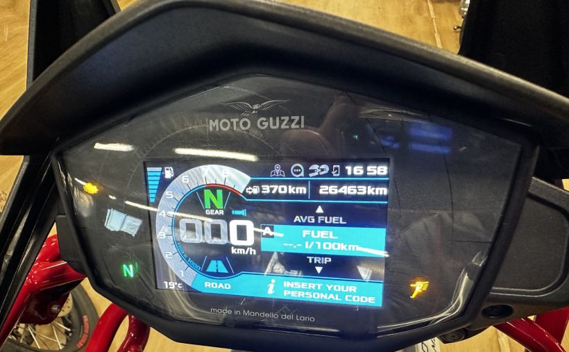 MOTO GUZZI V85 TT 850 3