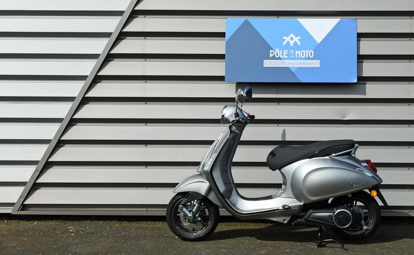 PIAGGIO VESPA 50 ELECTTICA 6