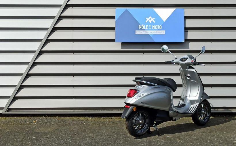 PIAGGIO VESPA 50 ELECTTICA 8
