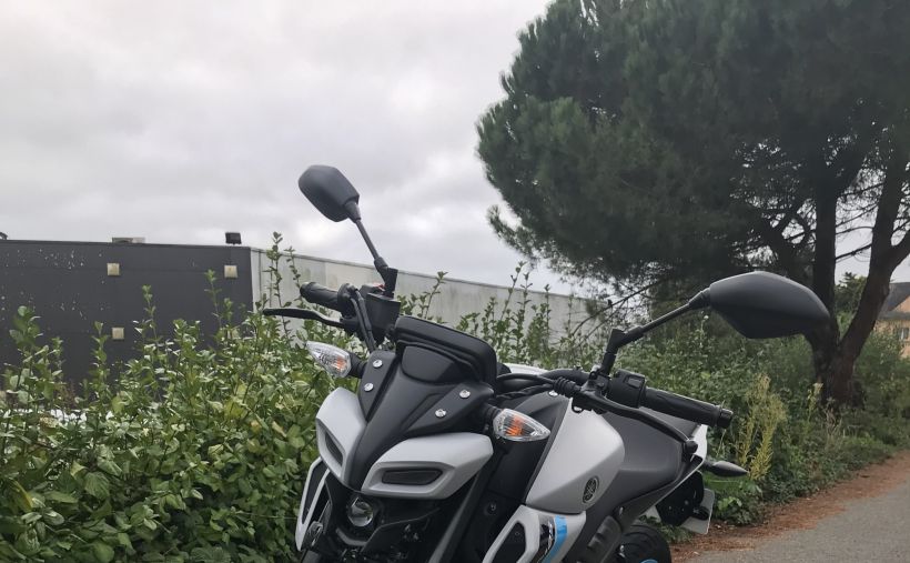YAMAHA MT-125 ABS 16