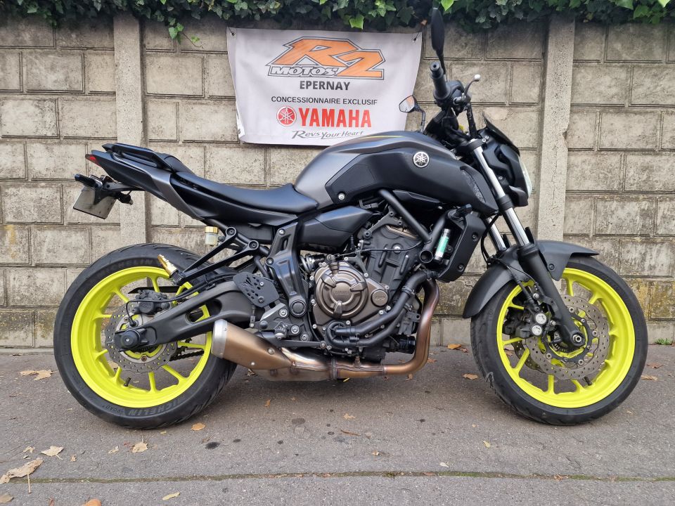 YAMAHA MT-07 (47.5CV) 0