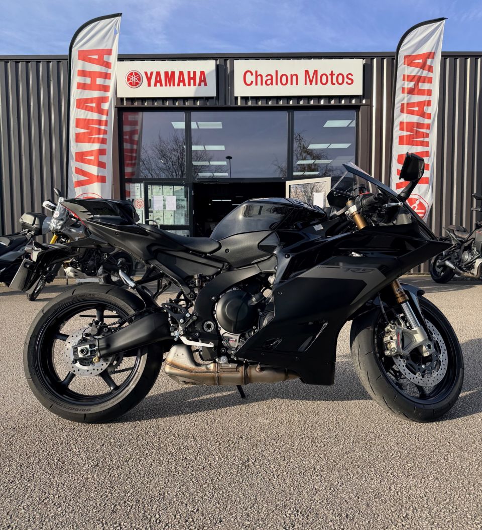 YAMAHA YZF-R9 0
