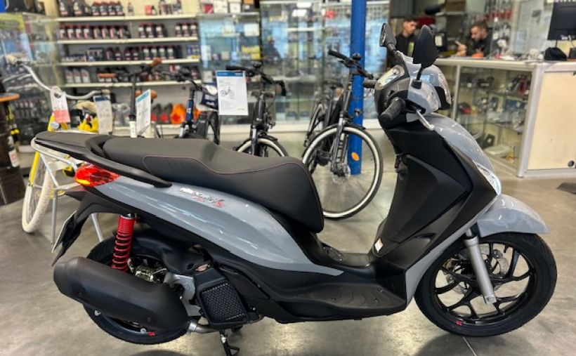 PIAGGIO Medley S 125 IGET ABS E5 9
