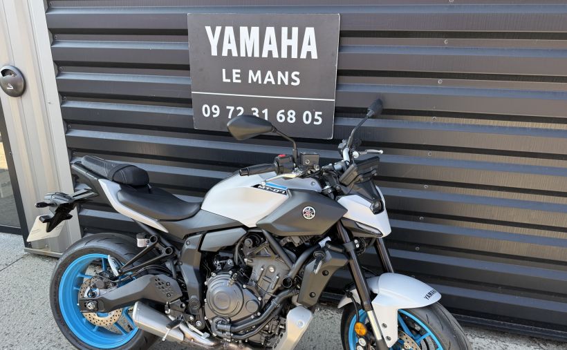 YAMAHA MT-07 1