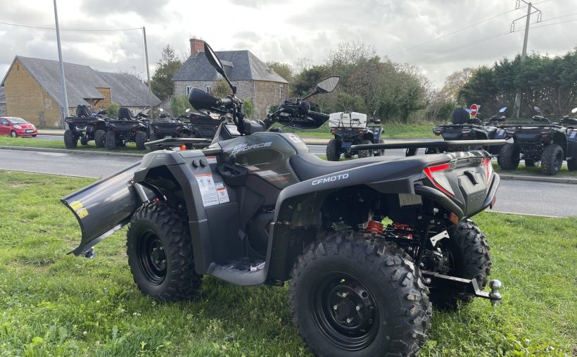 CF MOTO CFORCE 625 18