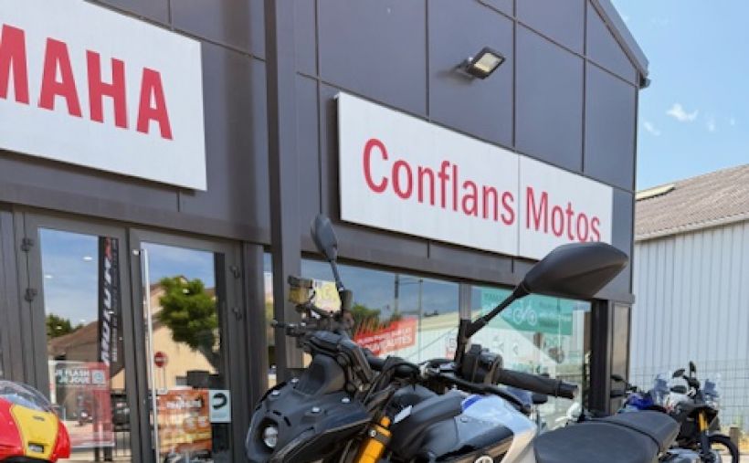 YAMAHA MT-09 SP 5