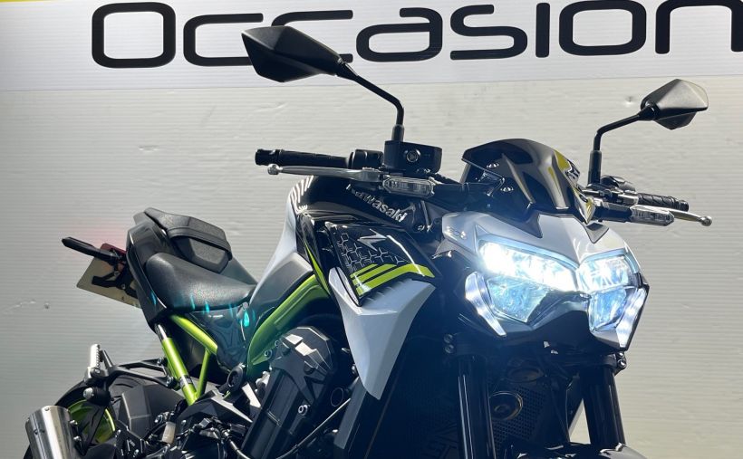 KAWASAKI Z 900 13