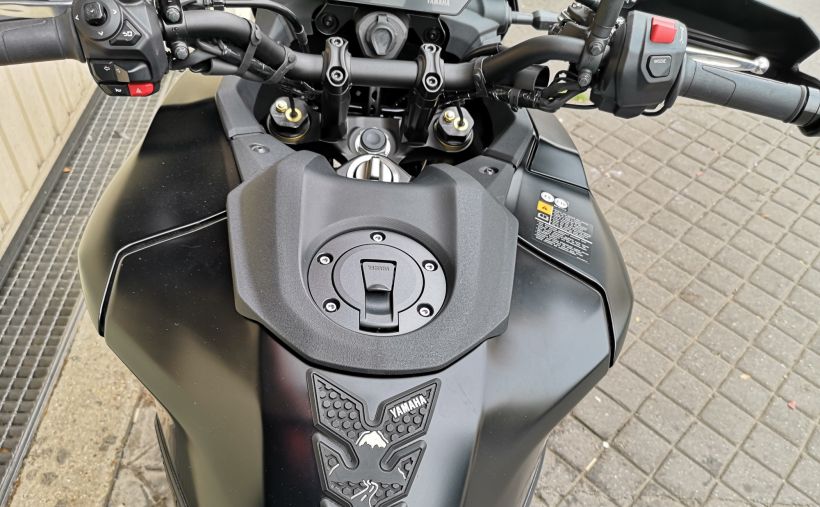 YAMAHA TRACER 9 GT 8
