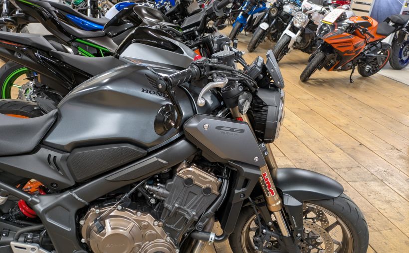 HONDA CB 650 R 1