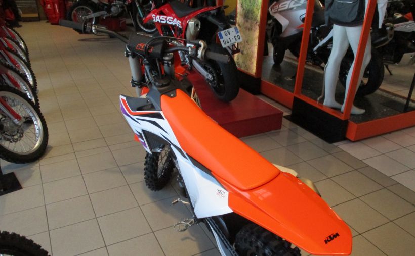 KTM 450 SX-F 6