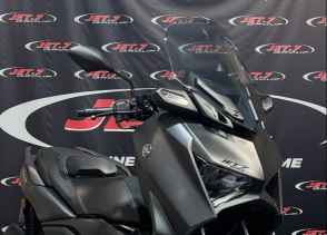 YAMAHA XMAX 300 - 2023