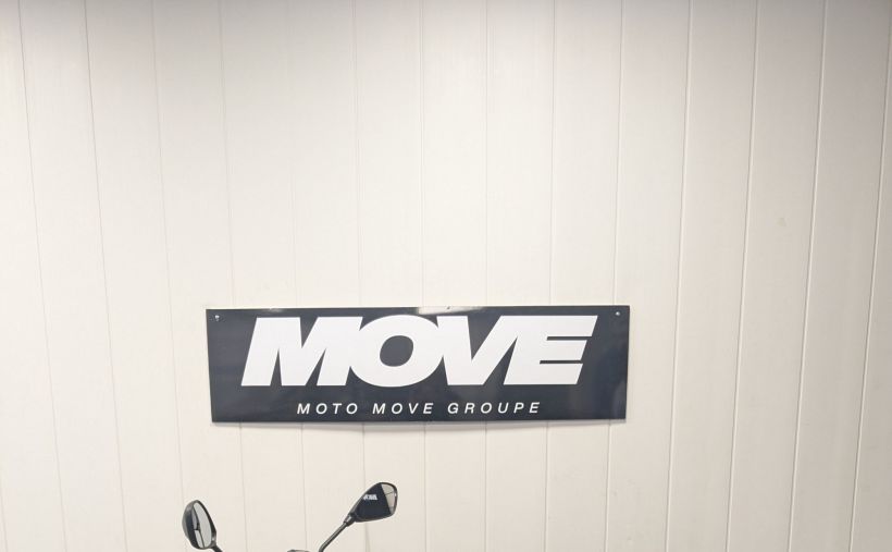 YAMAHA MT-09 4