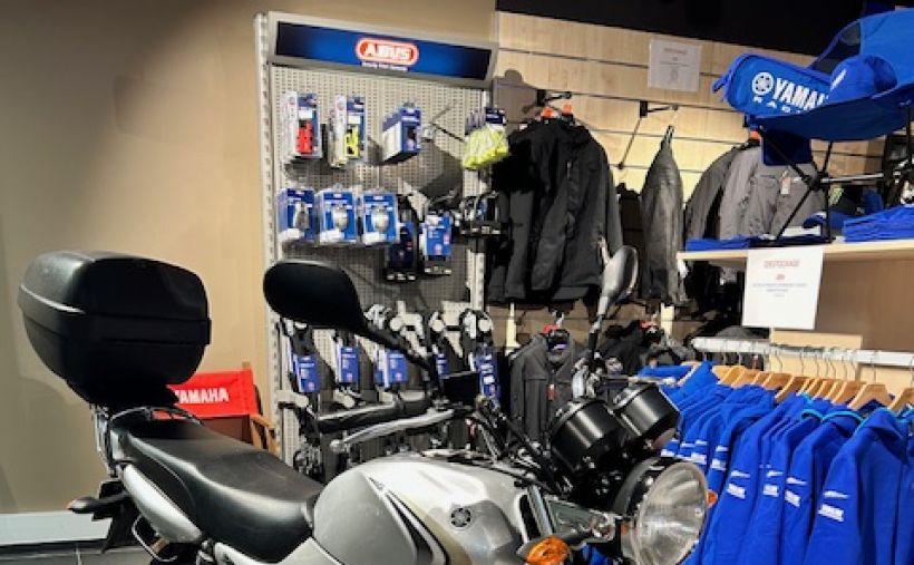YAMAHA YBR 125 2