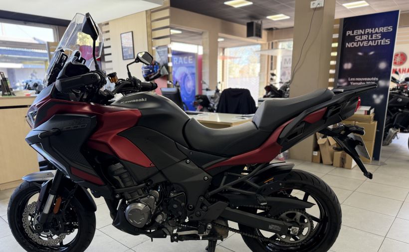 KAWASAKI VERSYS 1000 27